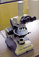図：偏光顕微鏡