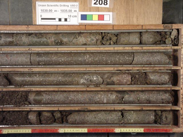 1030-1035m-r