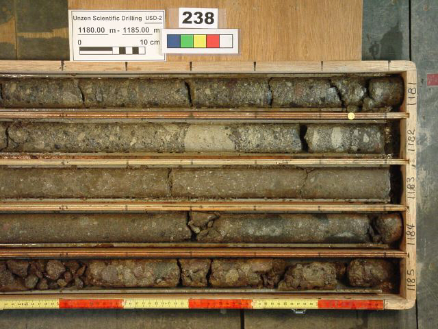1180-1185m-r