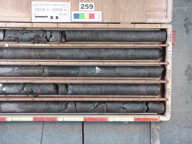 1285-1290m-r