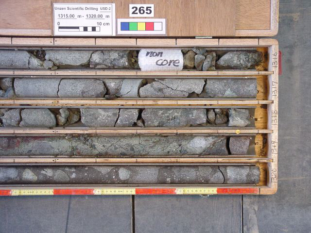 1315-1320m-r