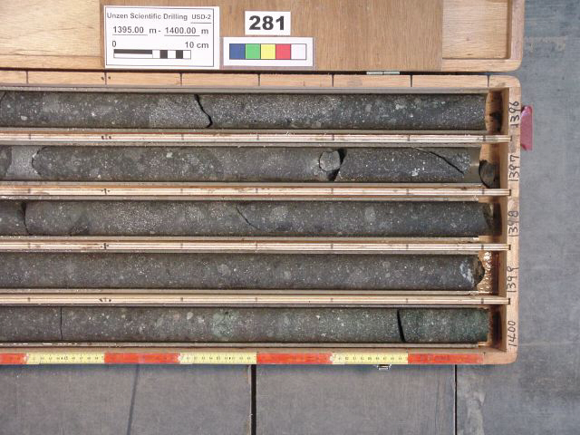 1395-1400m-r