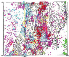 1998年から2003年8月までに発生した地震の震源分布図と50万分の１秋田地熱資源図