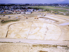 北海道石狩平野の遺跡発掘現場に現れた液状化跡