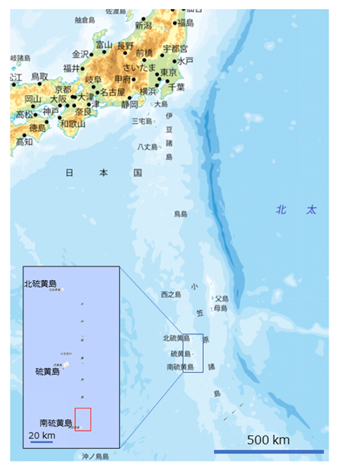 図1 福徳岡ノ場の位置（地理院地図より作成）赤四角内が図2、3の画像の範囲